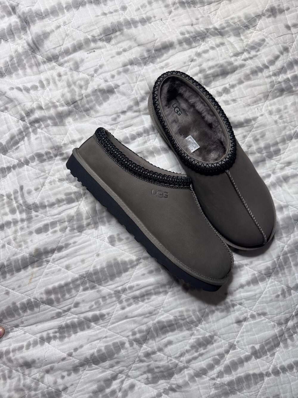UGG Tasman II Nubuck Slippers Grey Men’s Size 1175070